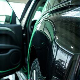 Lavage extérieur voiture